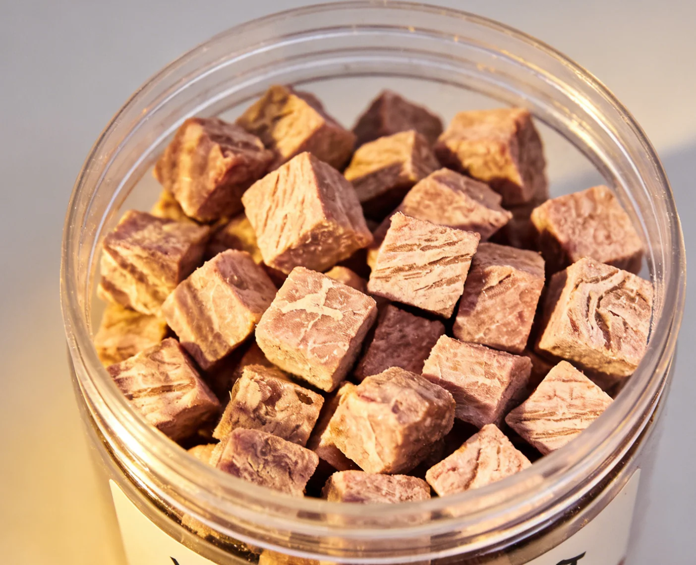 Freeze-dried Meat Snack Pieces